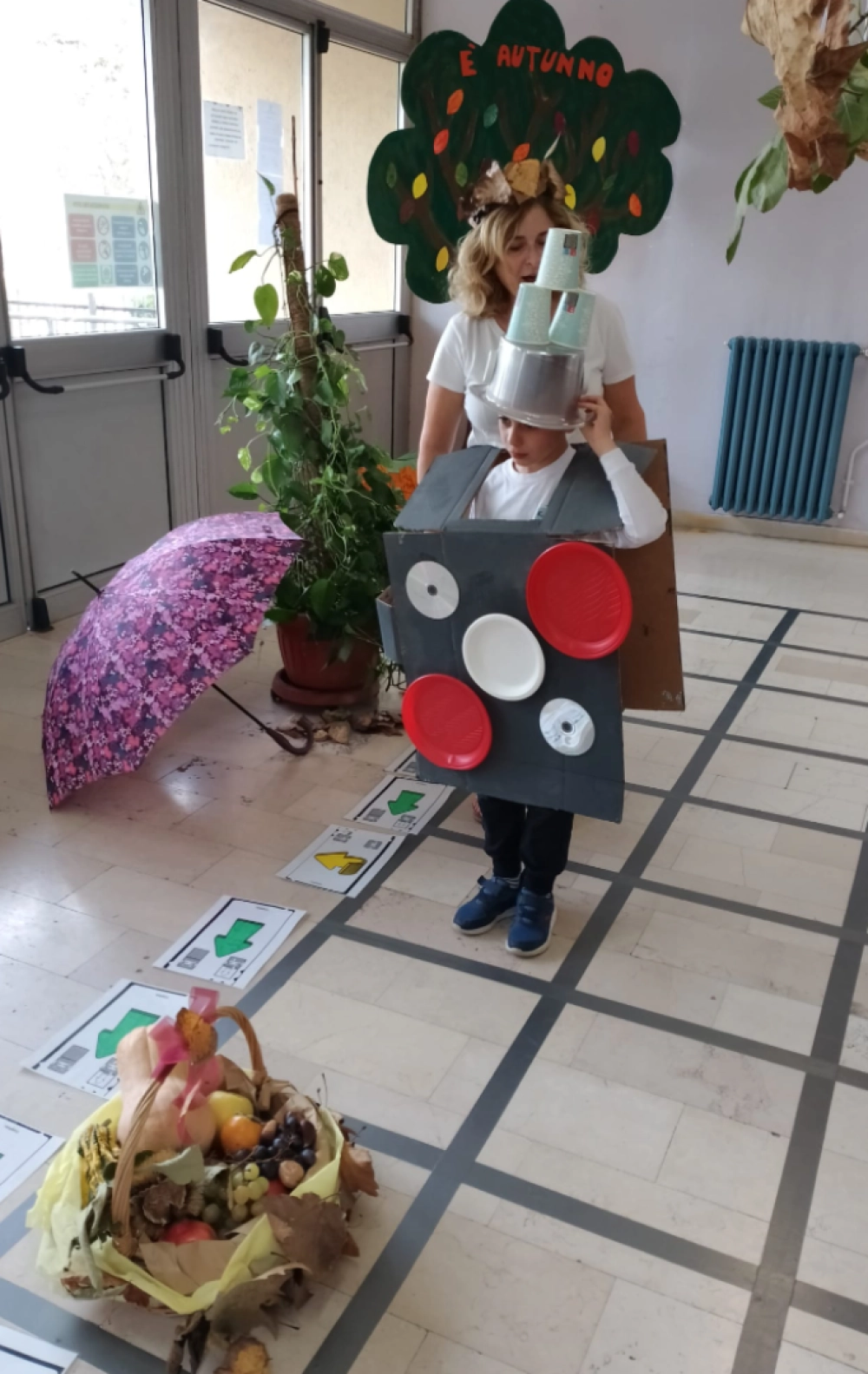 tra zucche e foglie autunnali 3
