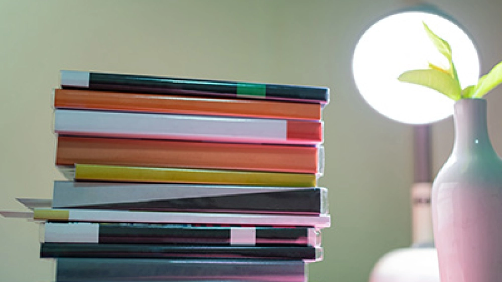 libri-scrivania
