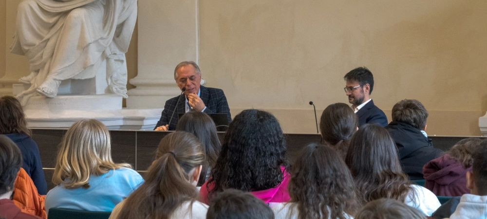 Il fuoco sotto la cenere - 13 marzo 2024