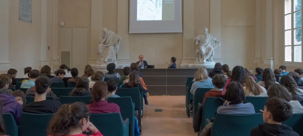 Il fuoco sotto la cenere - 13 marzo 2024