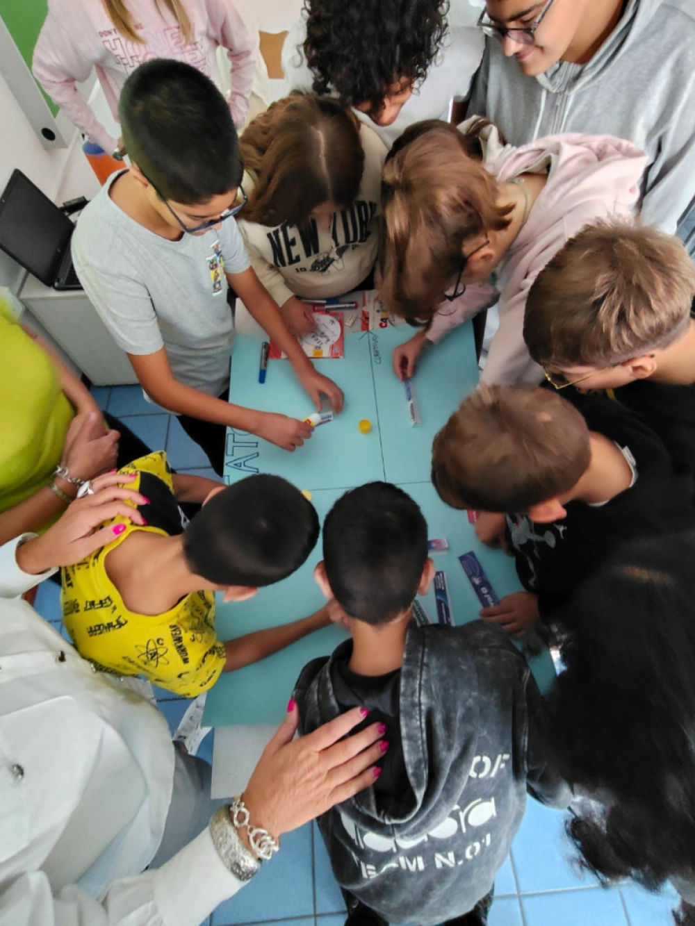 laboratori scuola media