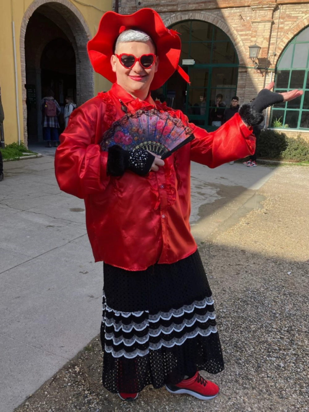 assemblea in maschera