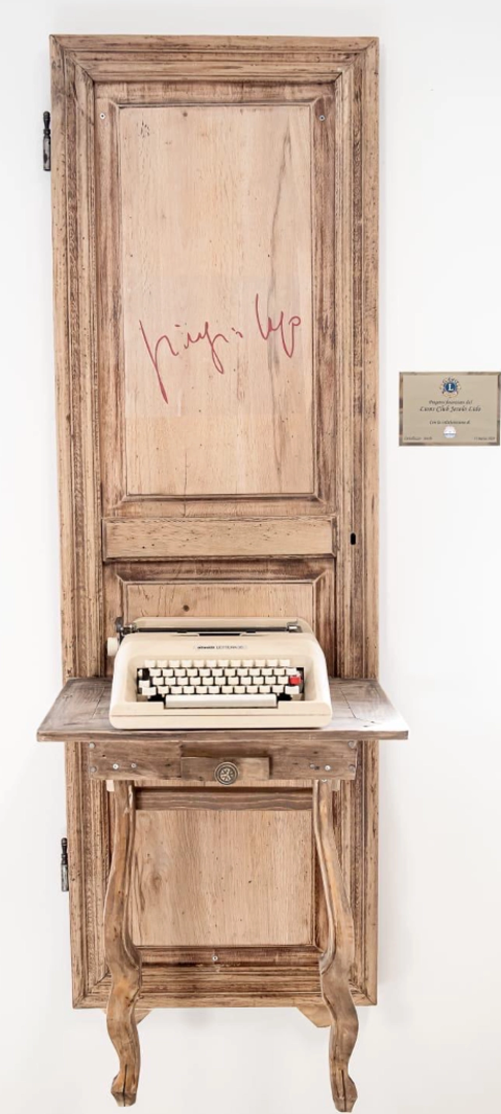 La scrivania di Lago