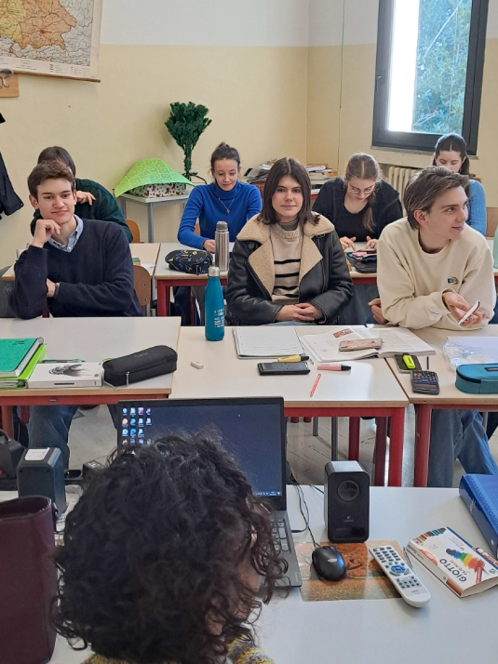 Ameriška študenta na šoli