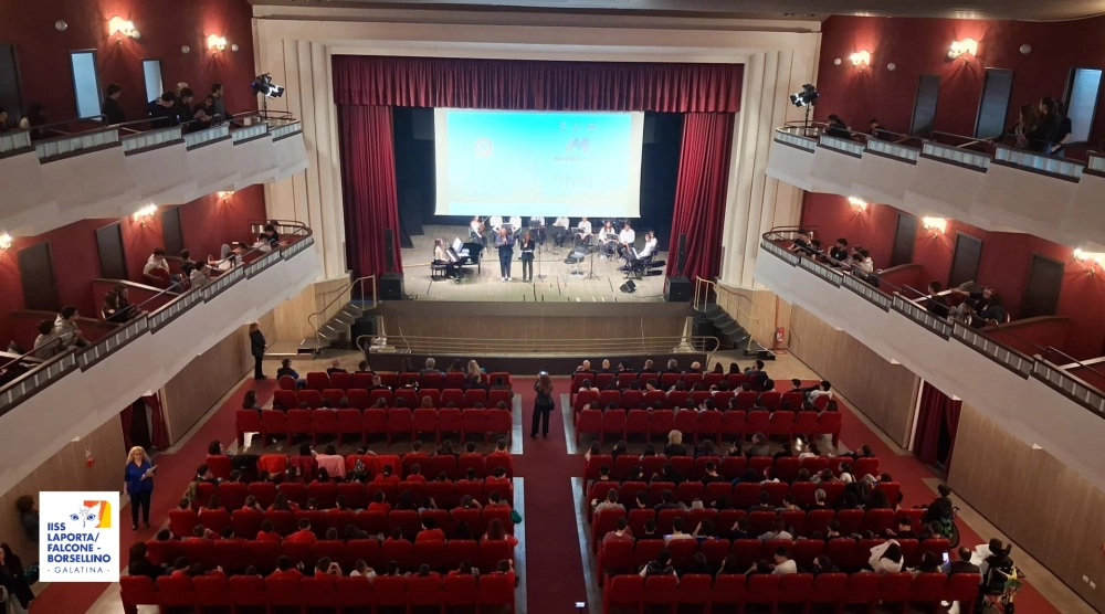 MOVIDA-MENTE 21-04-2026